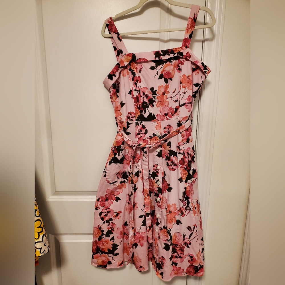Aura Pink and Black Square Neck Midi Sundress